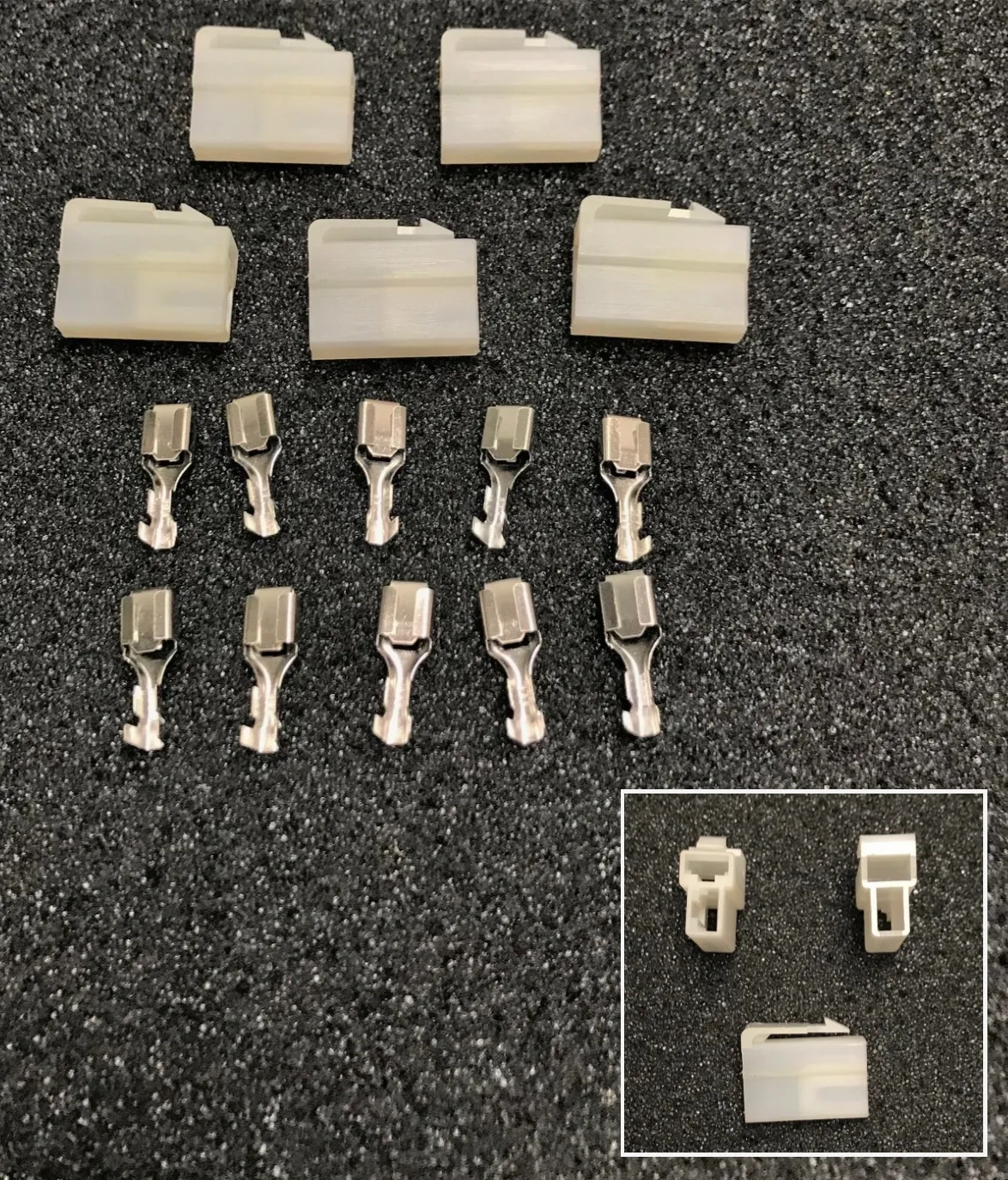 [51-0239] Wire Connectors – Female